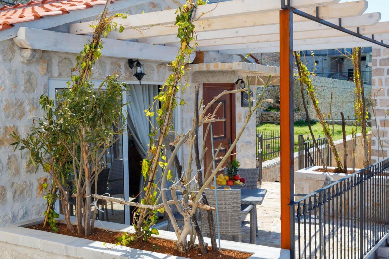 Olive Resort Krstac Luaran gambar